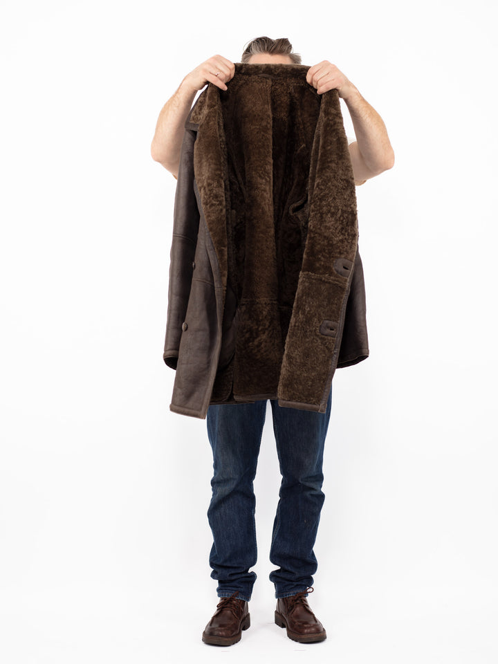Vintage 90's Men Sheepskin Coat in Brown