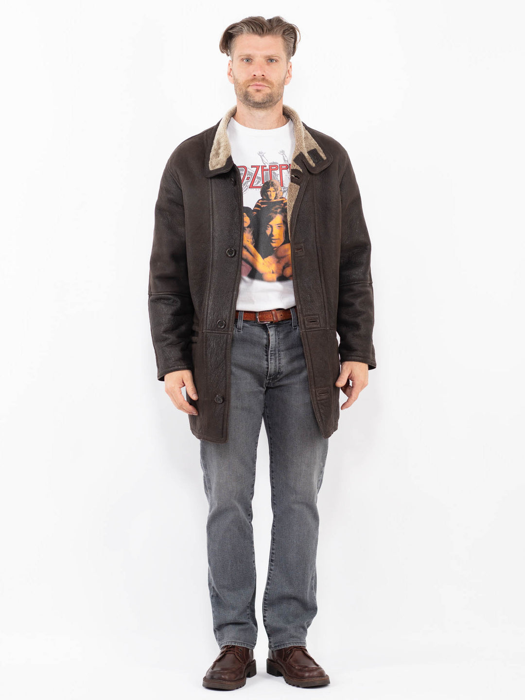 Vintage 90's Men Sheepskin Coat in BrownZ2050