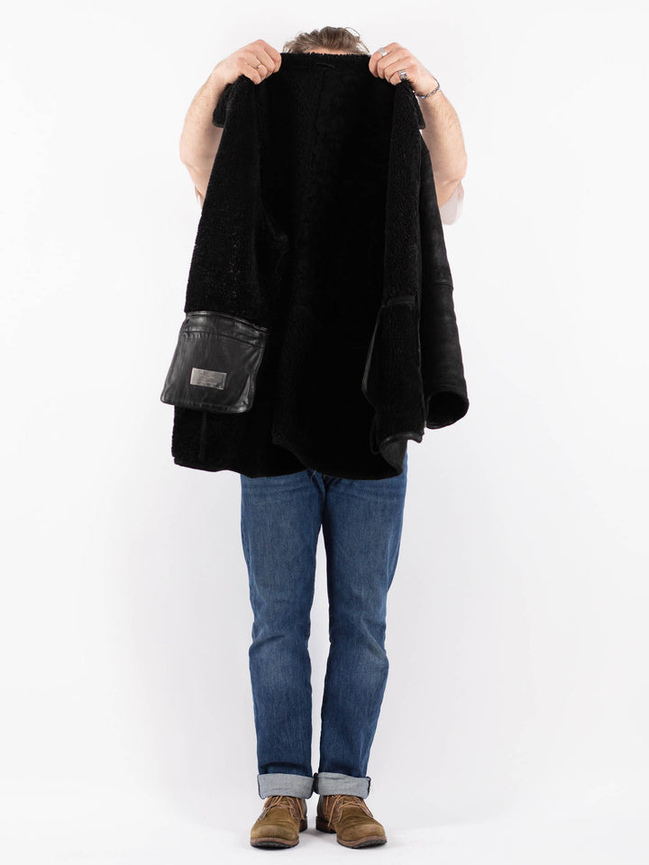 Vintage 90's Men Sheepskin Coat in BlackZ1515
