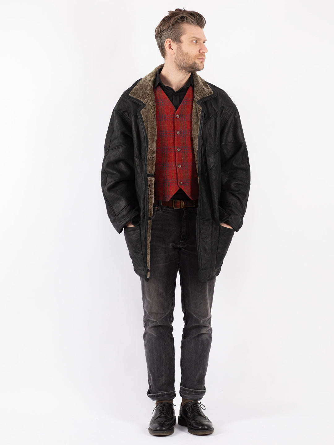 Vintage 90's Men Sheepskin Coat in Black