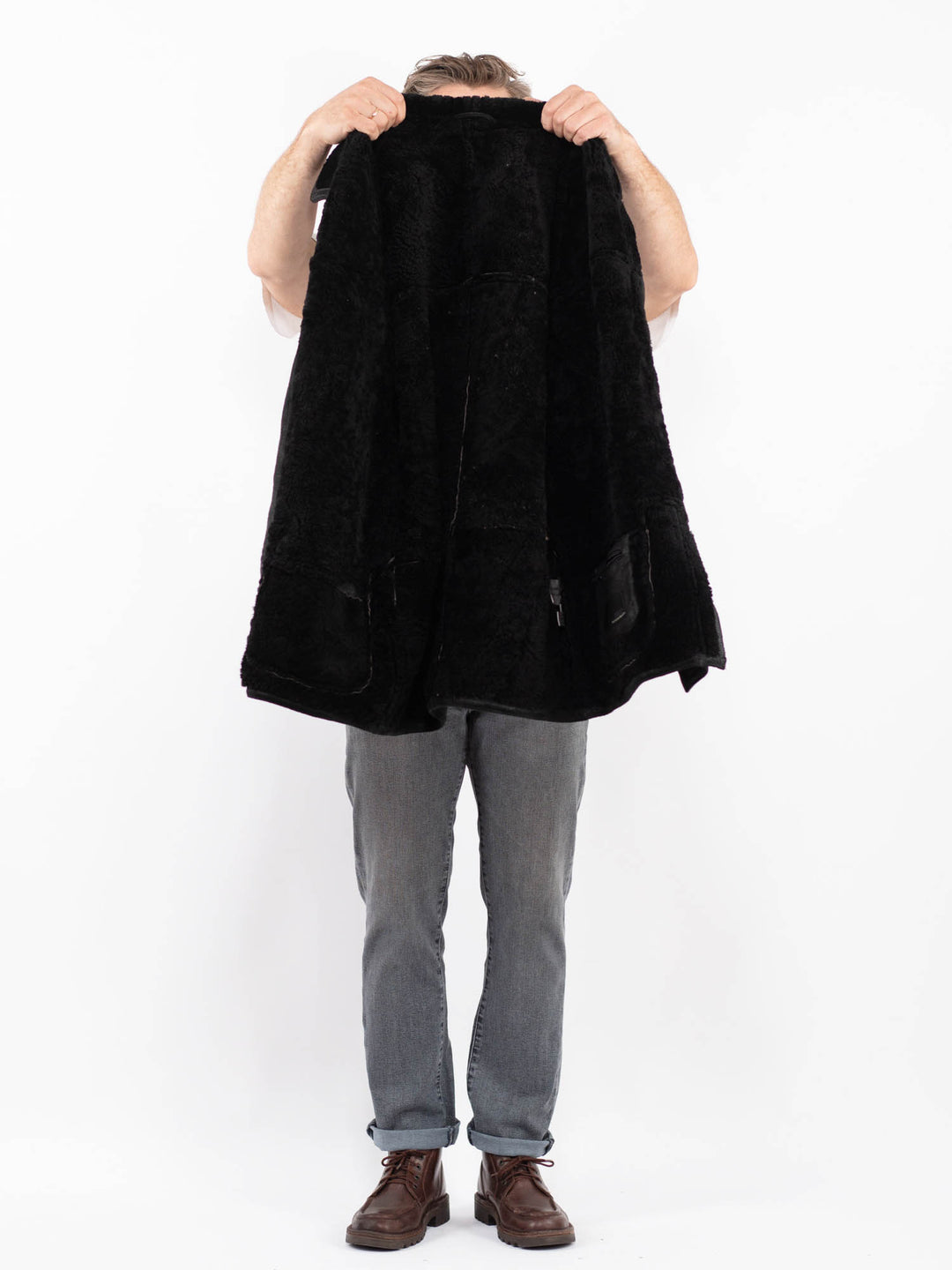 Vintage 90's Men Sheepskin in BlackZ2277