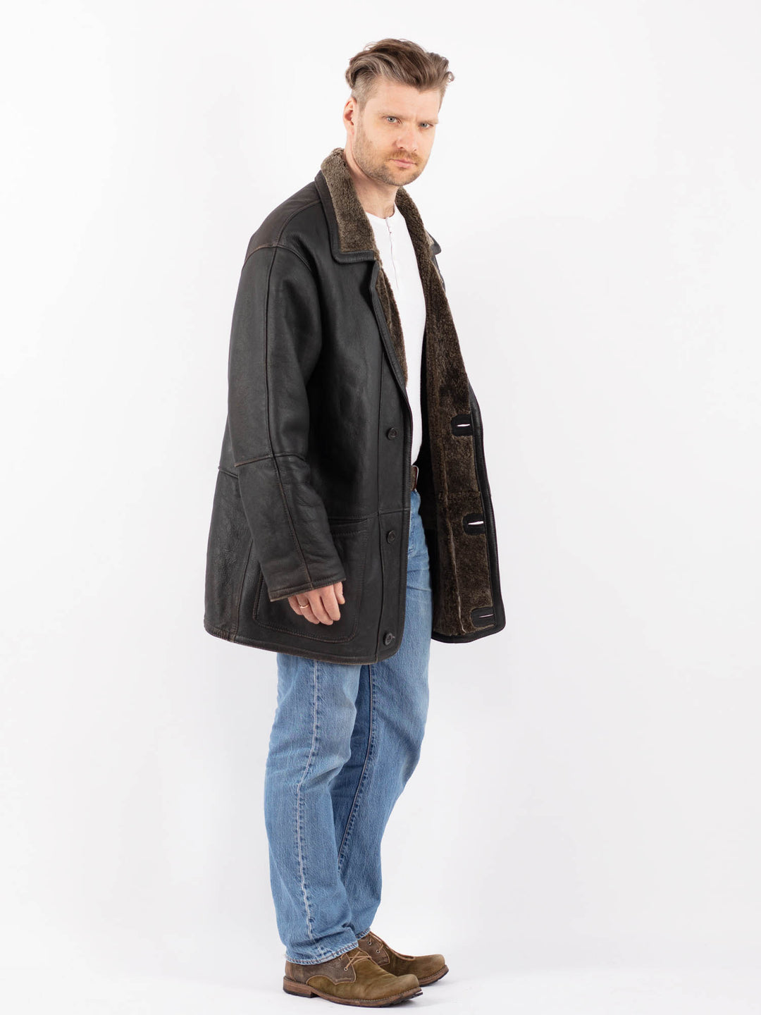 Vintage 90's Men Sheepskin Coat in BlackZ1409