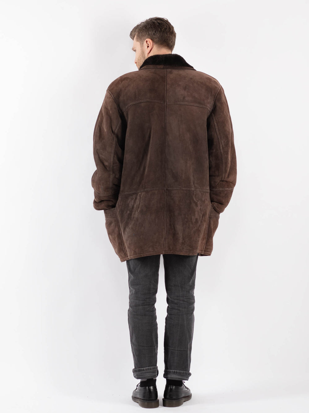 Vintage 90's Men Sheepskin Coat in Brown