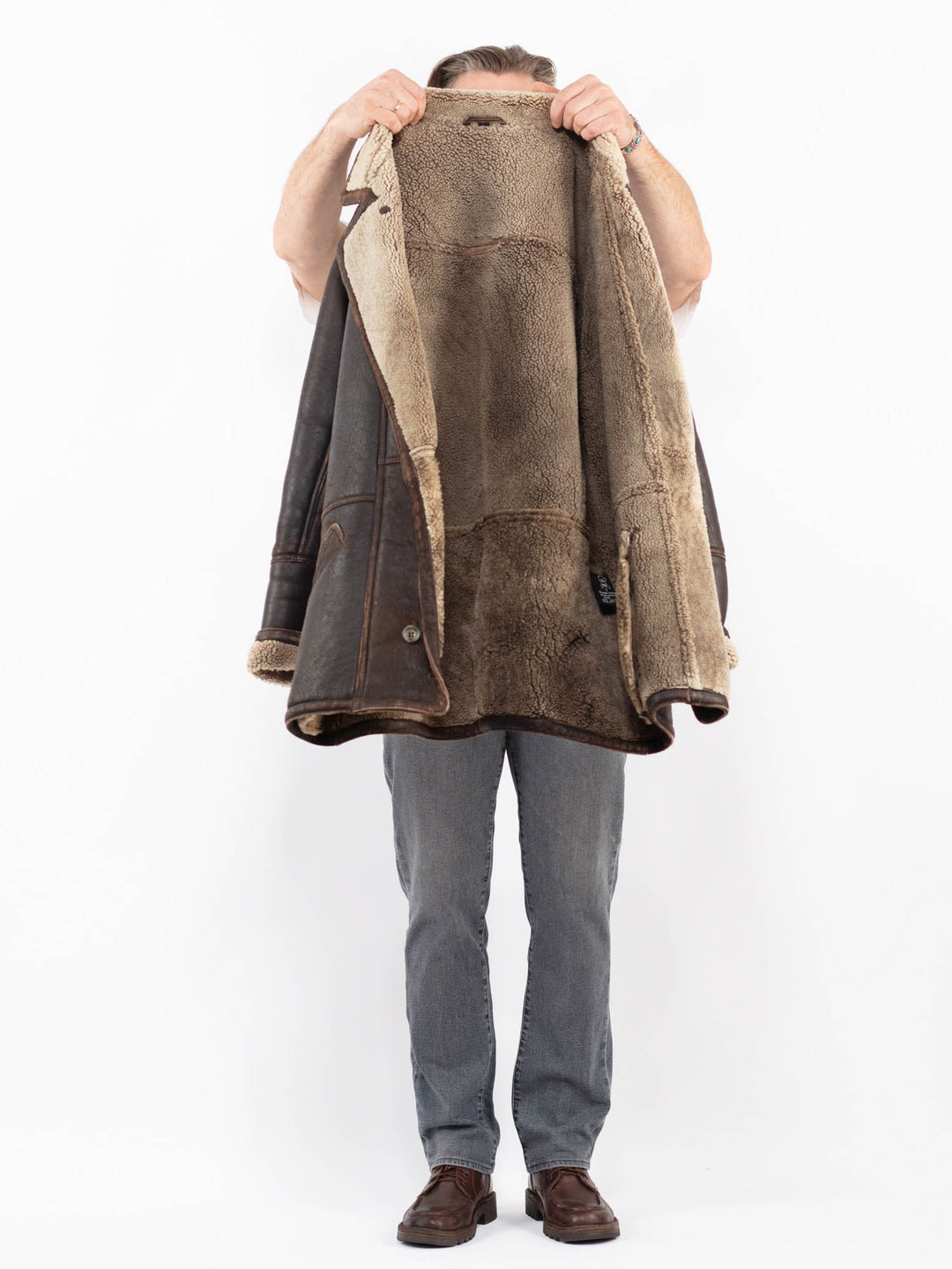 Vintage 90's Men Sheepskin Coat in BrownZ2053
