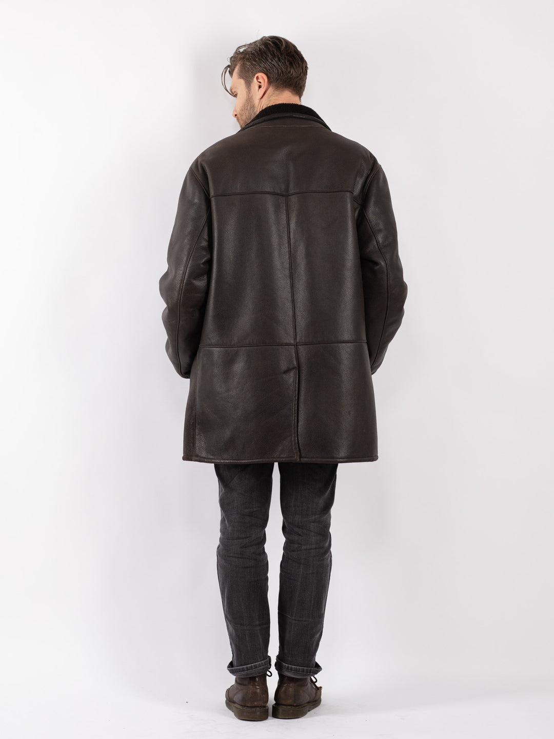 Vintage 90's Men Sheepskin Coat in Brown