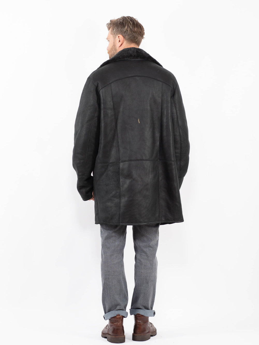 Vintage 90's Men Sheepskin Coat in BlackZ2279