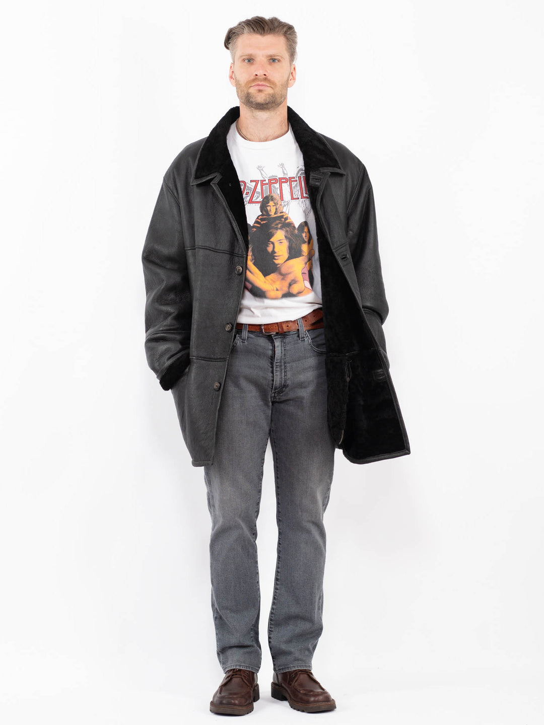 Vintage 90's Men Sheepskin Coat in BlackZ2054