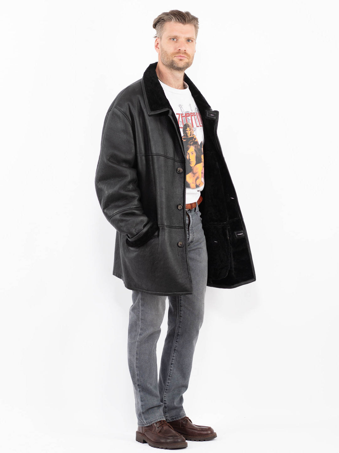 Vintage 90's Men Sheepskin Coat in BlackZ2054