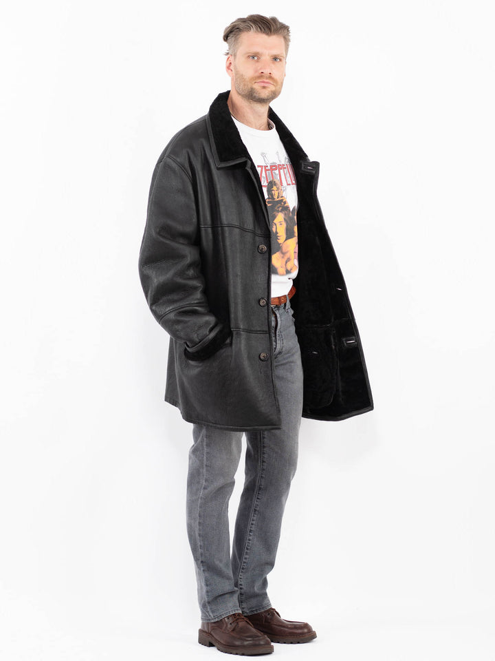 Vintage 90's Men Sheepskin Coat in BlackZ2054