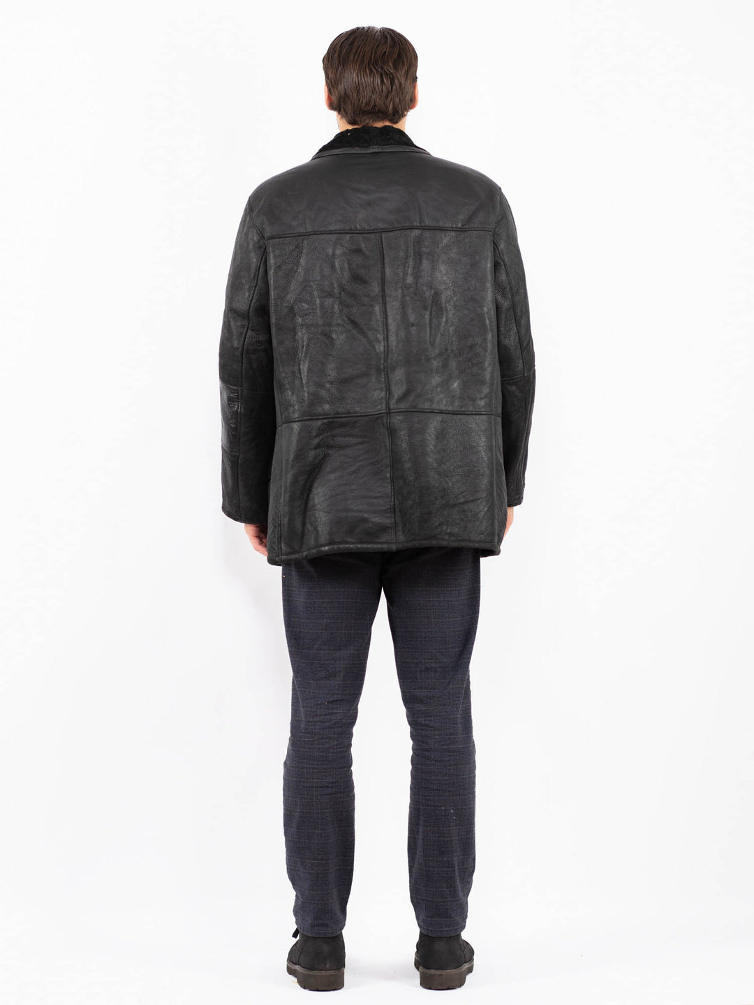 Vintage 90's Men Sheepskin Coat in BlackZ2371