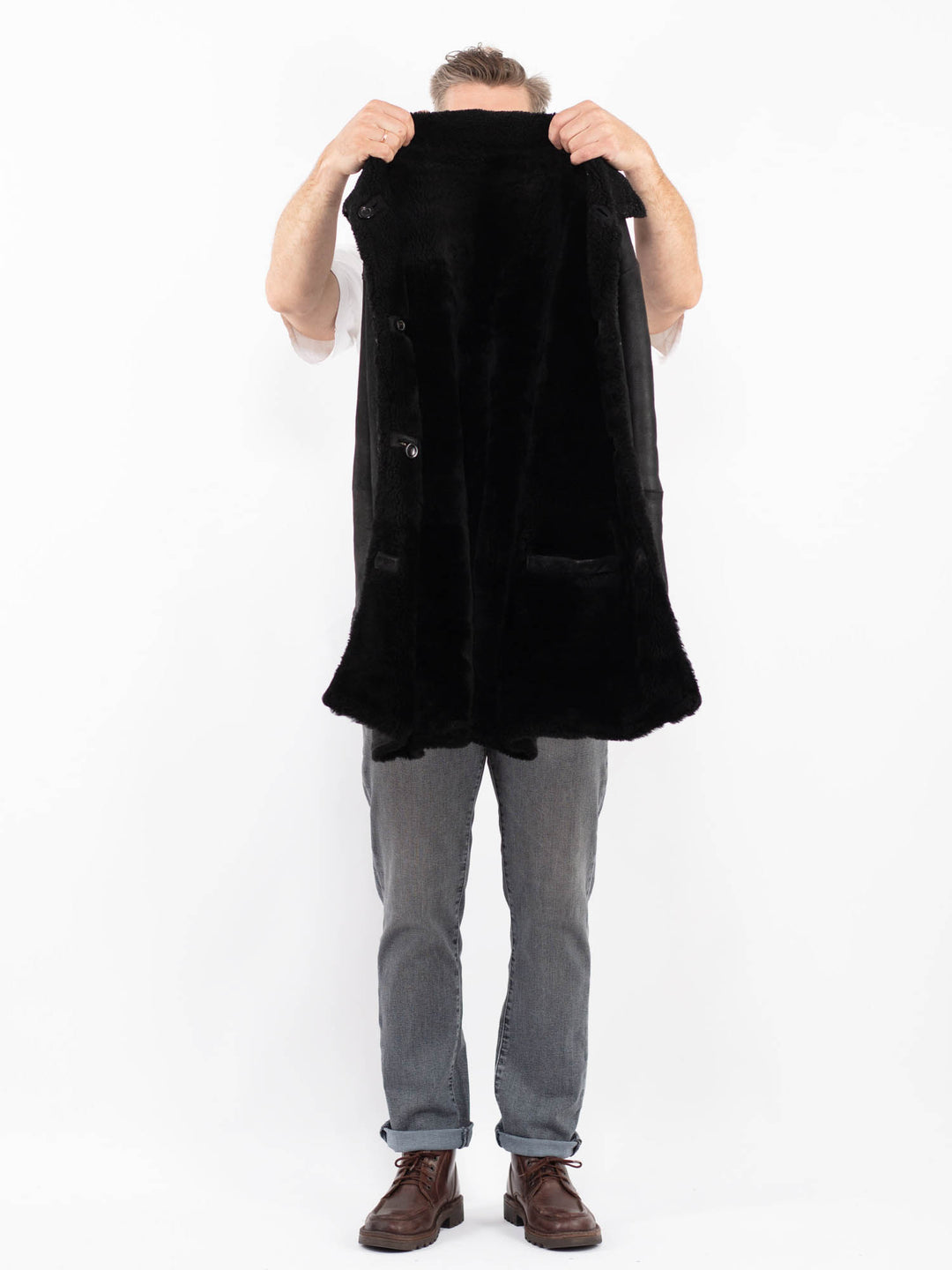 Vintage 90's Men Sheepskin Coat in BlackZ2280