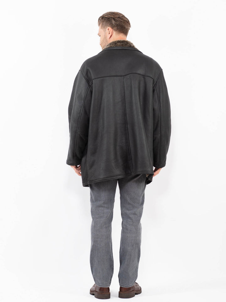Vintage 90's Men Sheepskin Coat in BlackZ2055