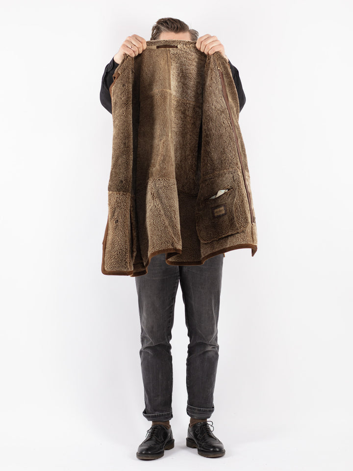 Vintage 90's Men Sheepskin Coat in Brown