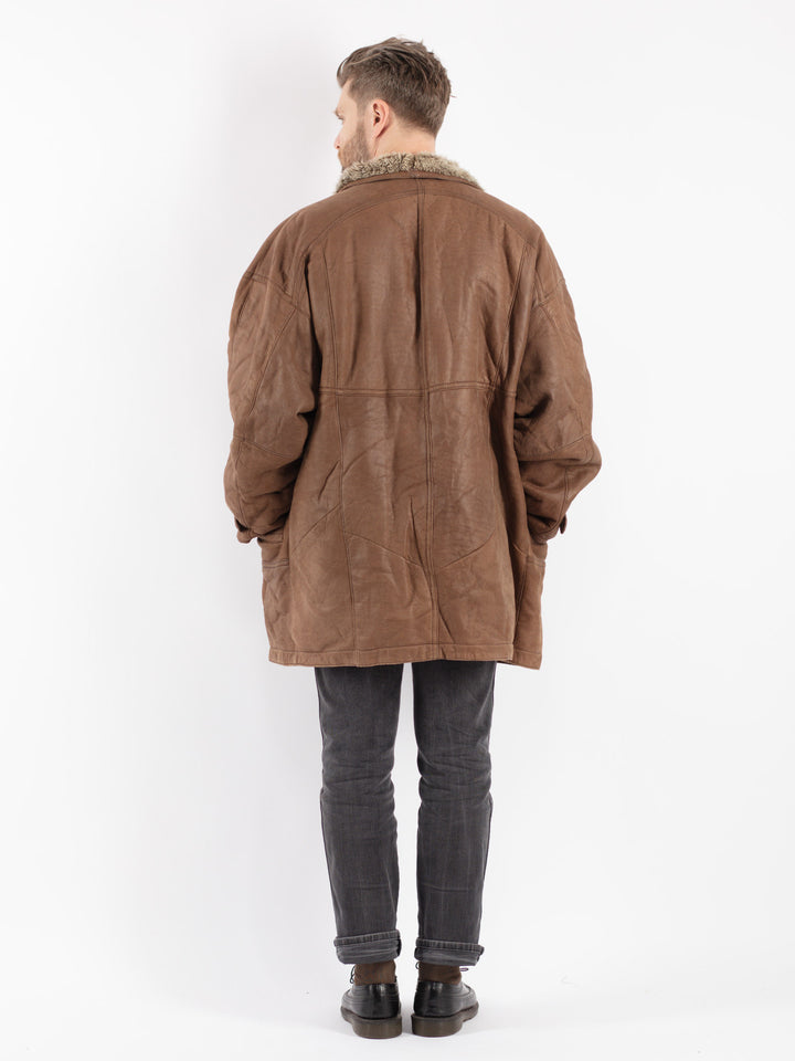 Vintage 90's Men Sheepskin Coat in Brown