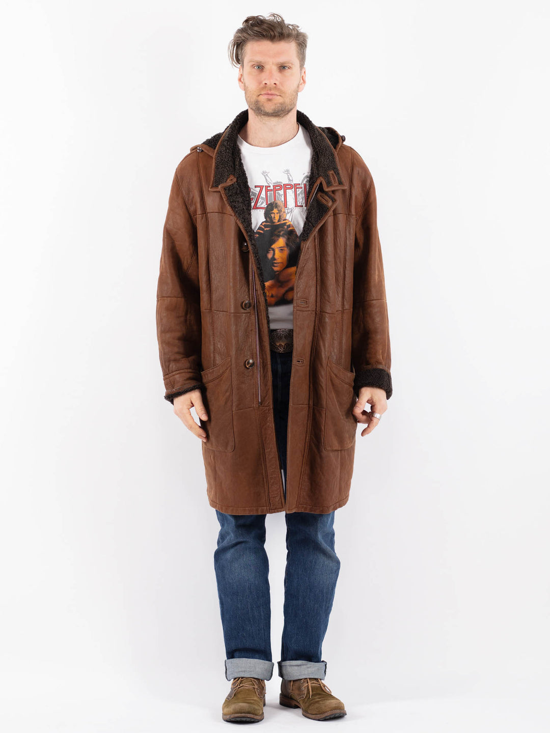 Vintage 00's Men Sheepskin Coat in BrownZ1520