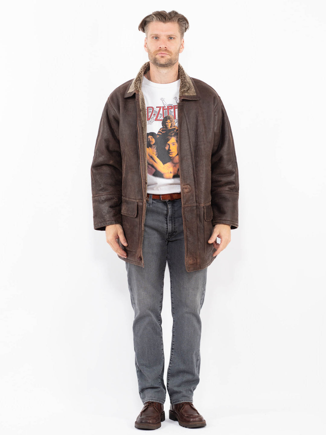 Vintage 90's Men Sheepskin Coat in BrownZ2060