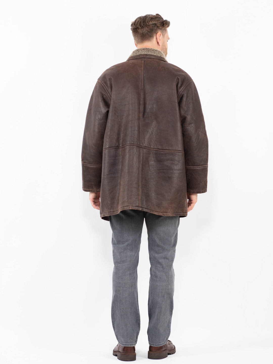 Vintage 90's Men Sheepskin Coat in BrownZ2060