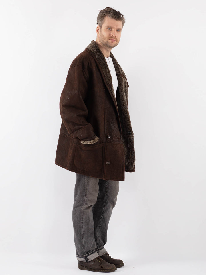 Vintage 90's Men Sheepskin Coat in BrownZ1119