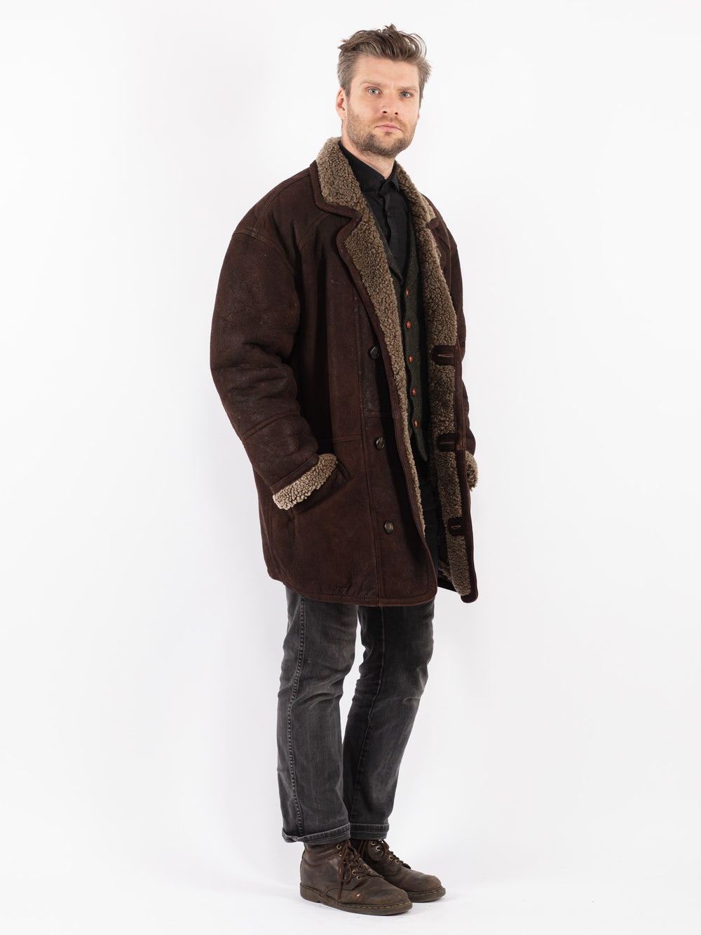 Vintage 90's Men Sheepskin Coat in Brown