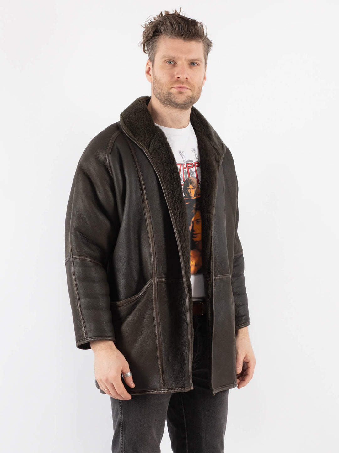 Vintage 80's Men Sheepskin Coat in BrownZ788