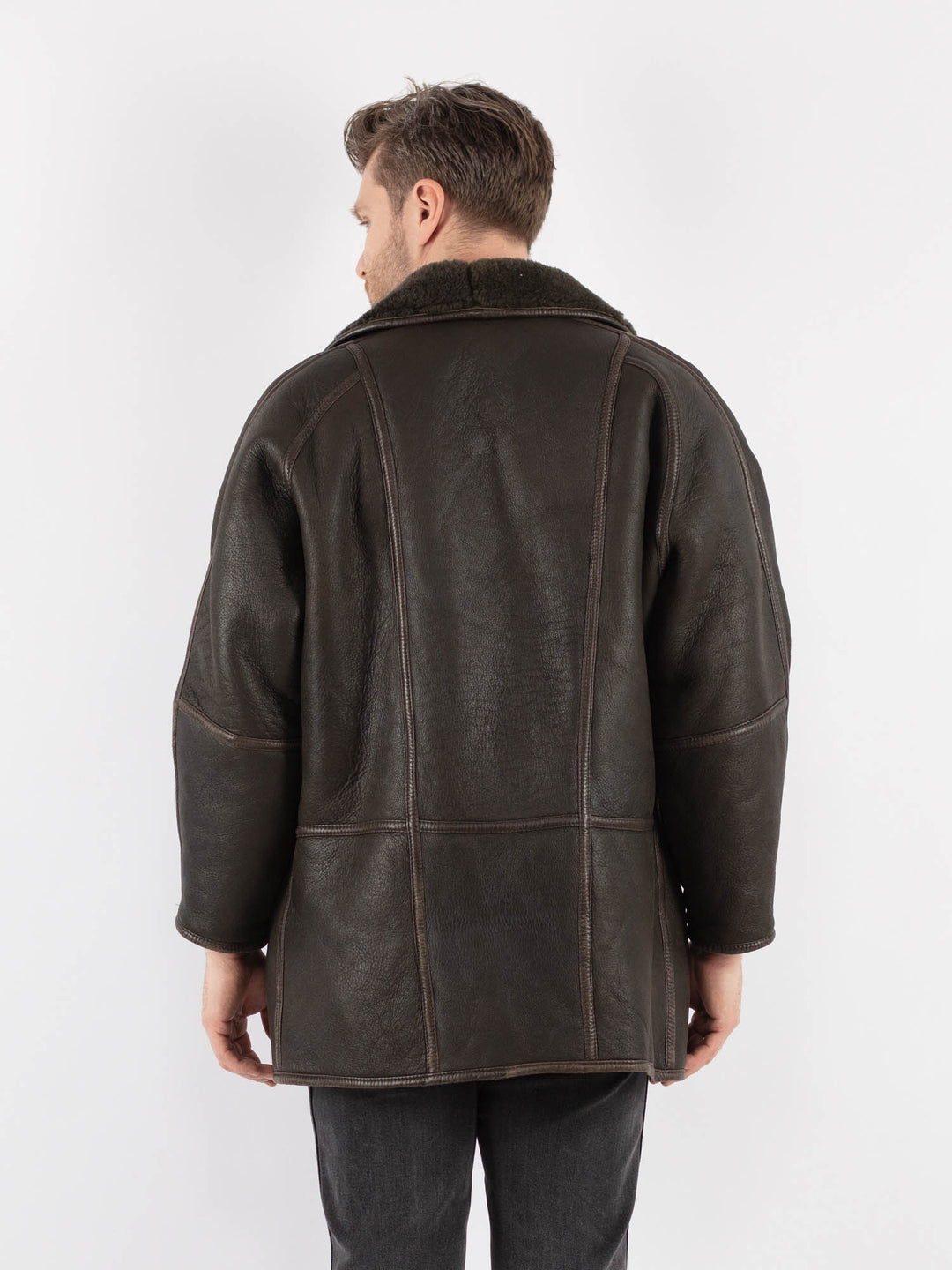 Vintage 80's Men Sheepskin Coat in BrownZ788