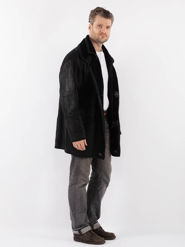 Vintage 90's Men Sheepskin Coat in BlackZ1122