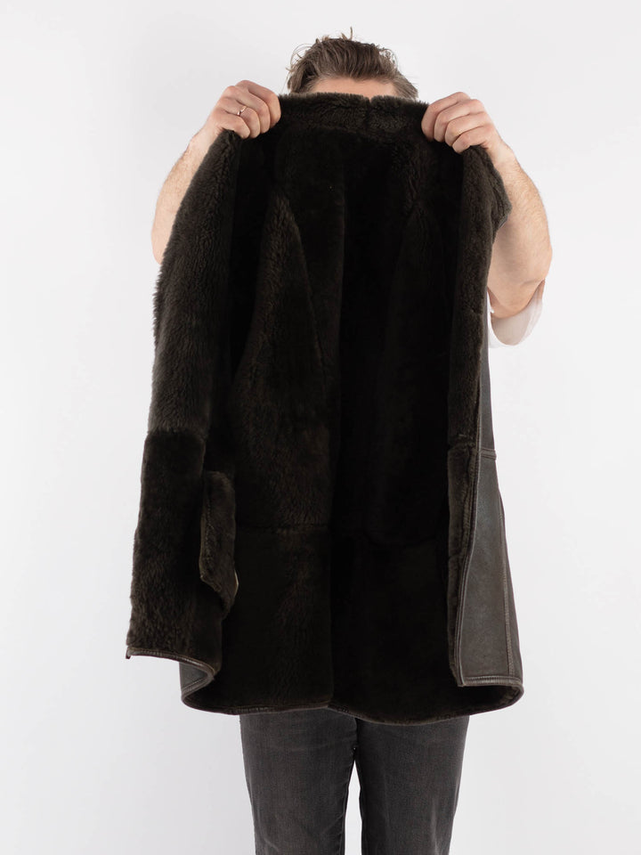 Vintage 80's Men Sheepskin Coat in BrownZ788