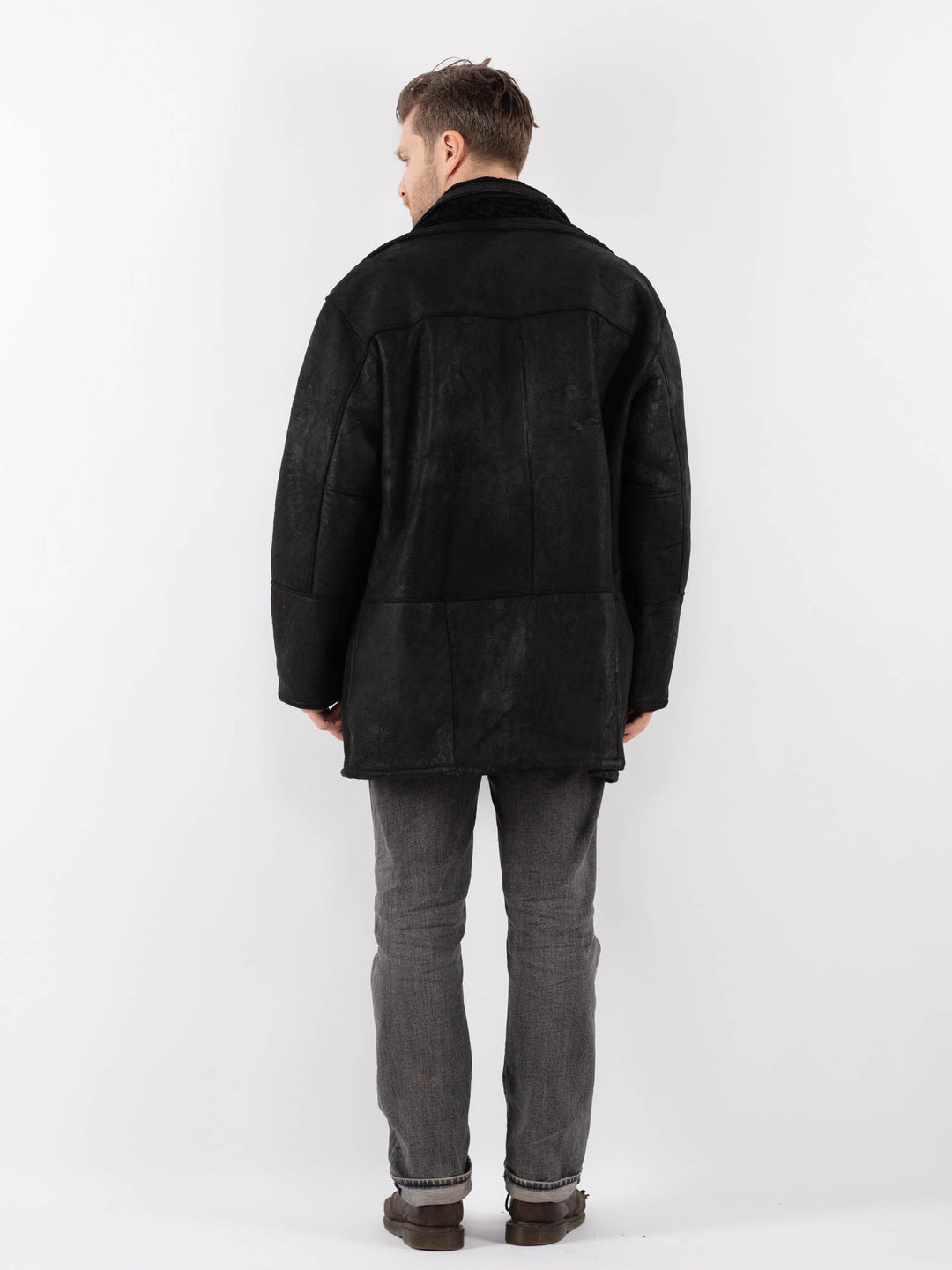 Vintage 90's Men Sheepskin Coat in BlackZ1122