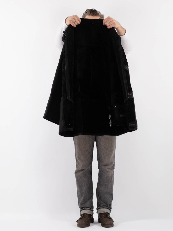 Vintage 90's Men Sheepskin Coat in BlackZ1122