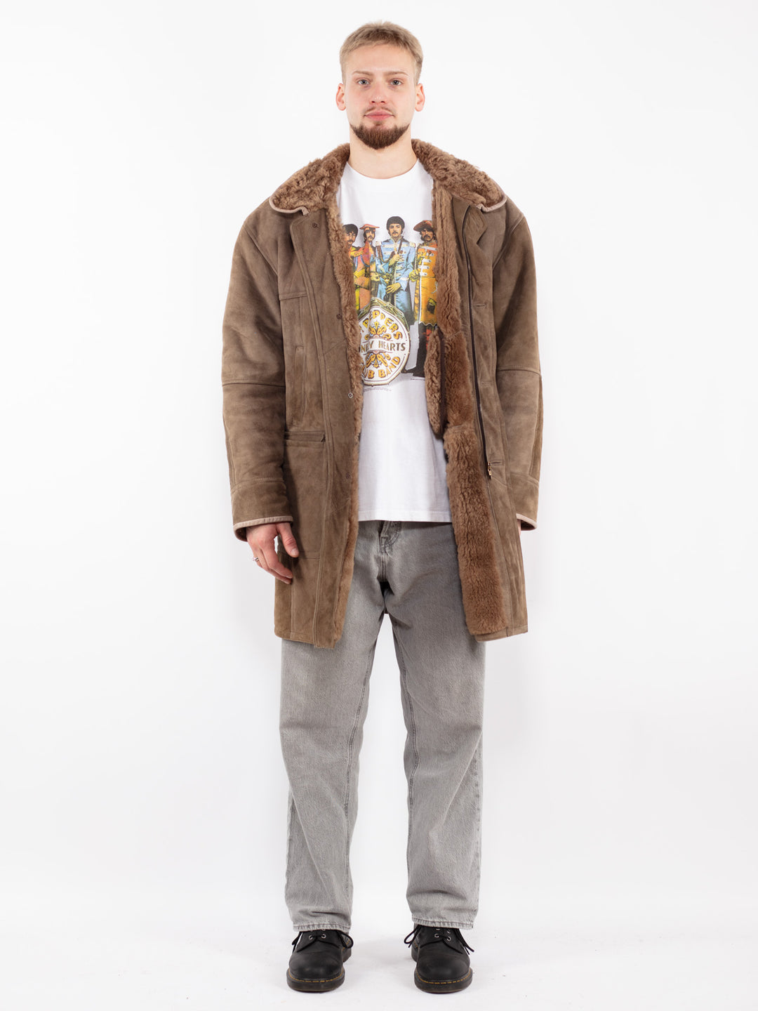 Vintage 90's Men Sheepskin Coat in BeigeZ2477