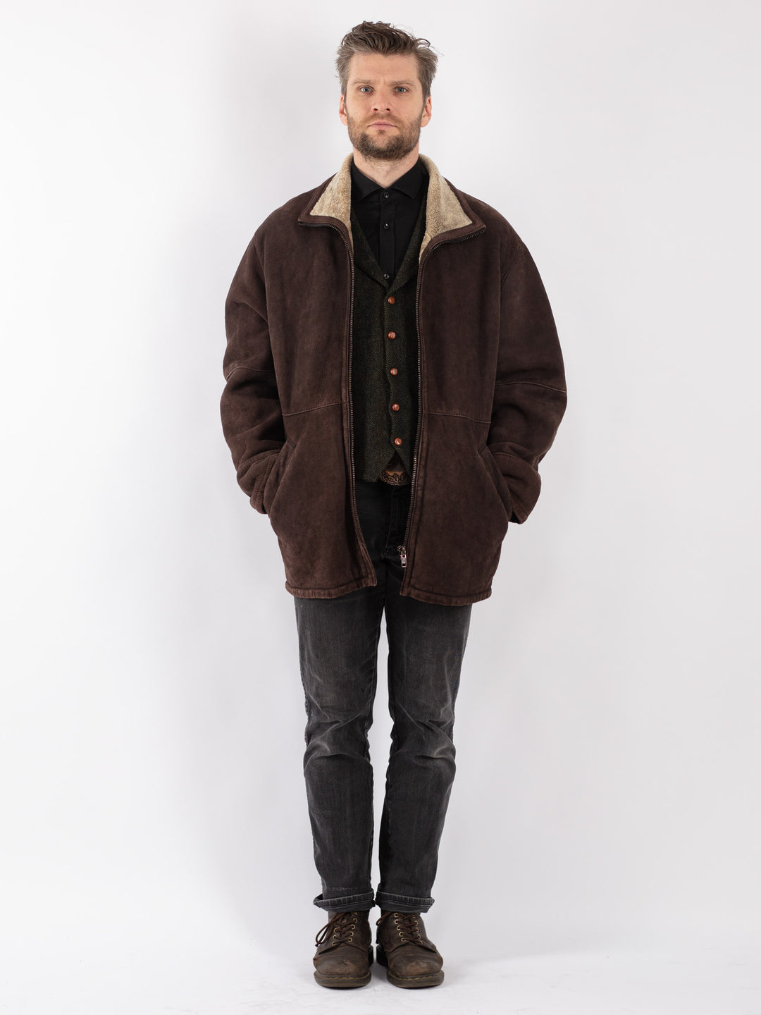 Vintage 90's Men Sheepskin Coat in Brown