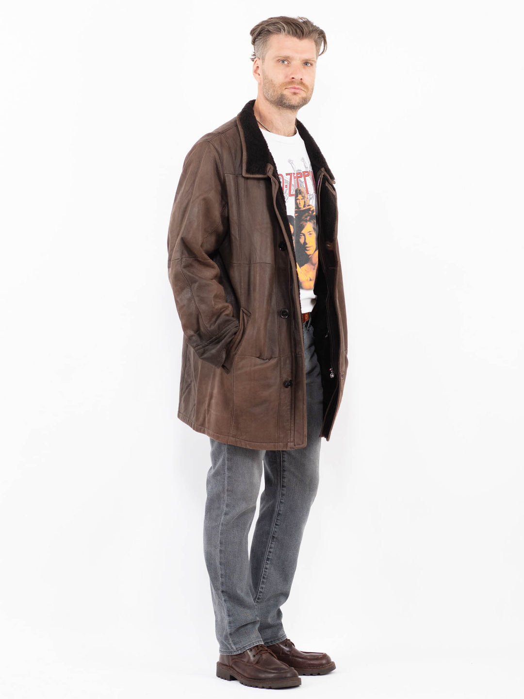 Vintage 90's Men Sheepskin Coat in BrownZ2067