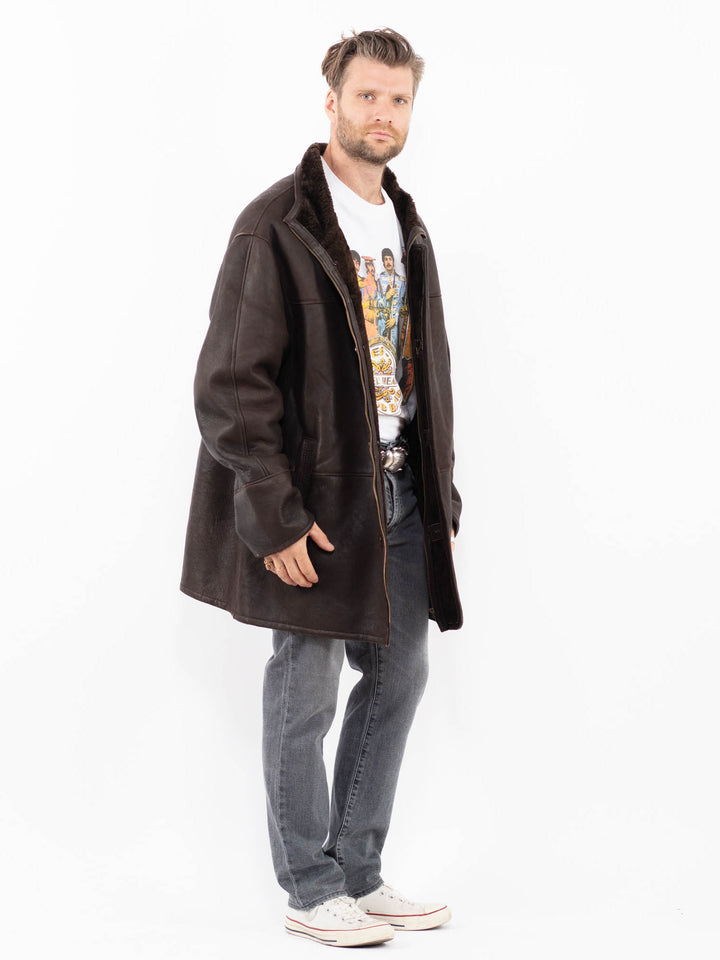 Vintage 90's Men Sheepskin Coat in BrownZ1944