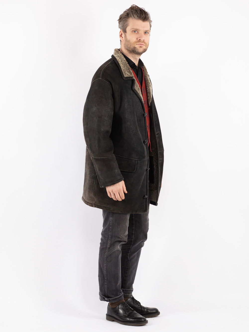 Vintage 90's Men Sheepskin in Black