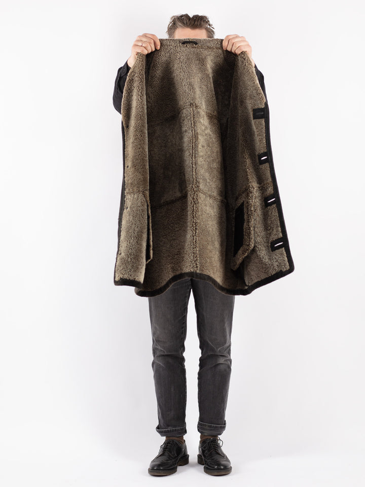 Vintage 90's Men Sheepskin in Black