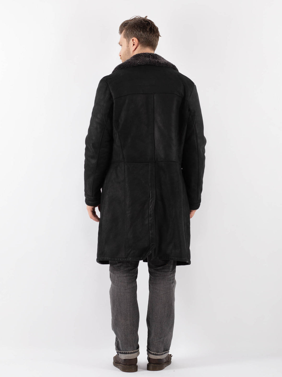 Vintage 90's Men Sheepskin Coat in BlackV1129