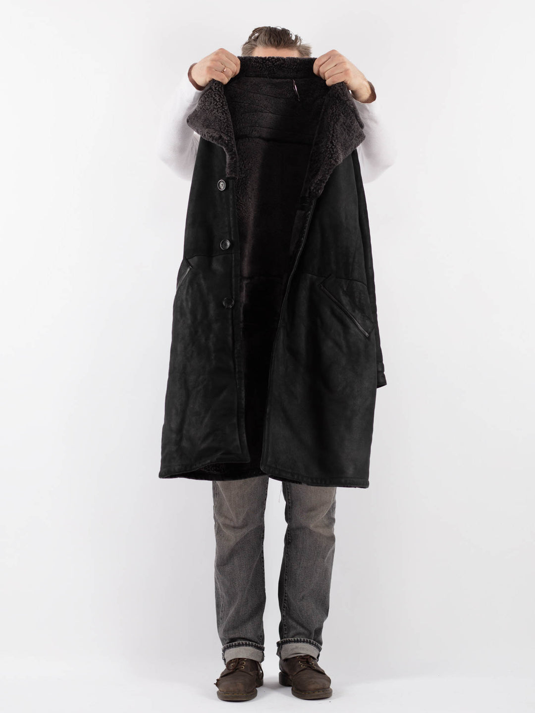 Vintage 90's Men Sheepskin Coat in BlackV1129