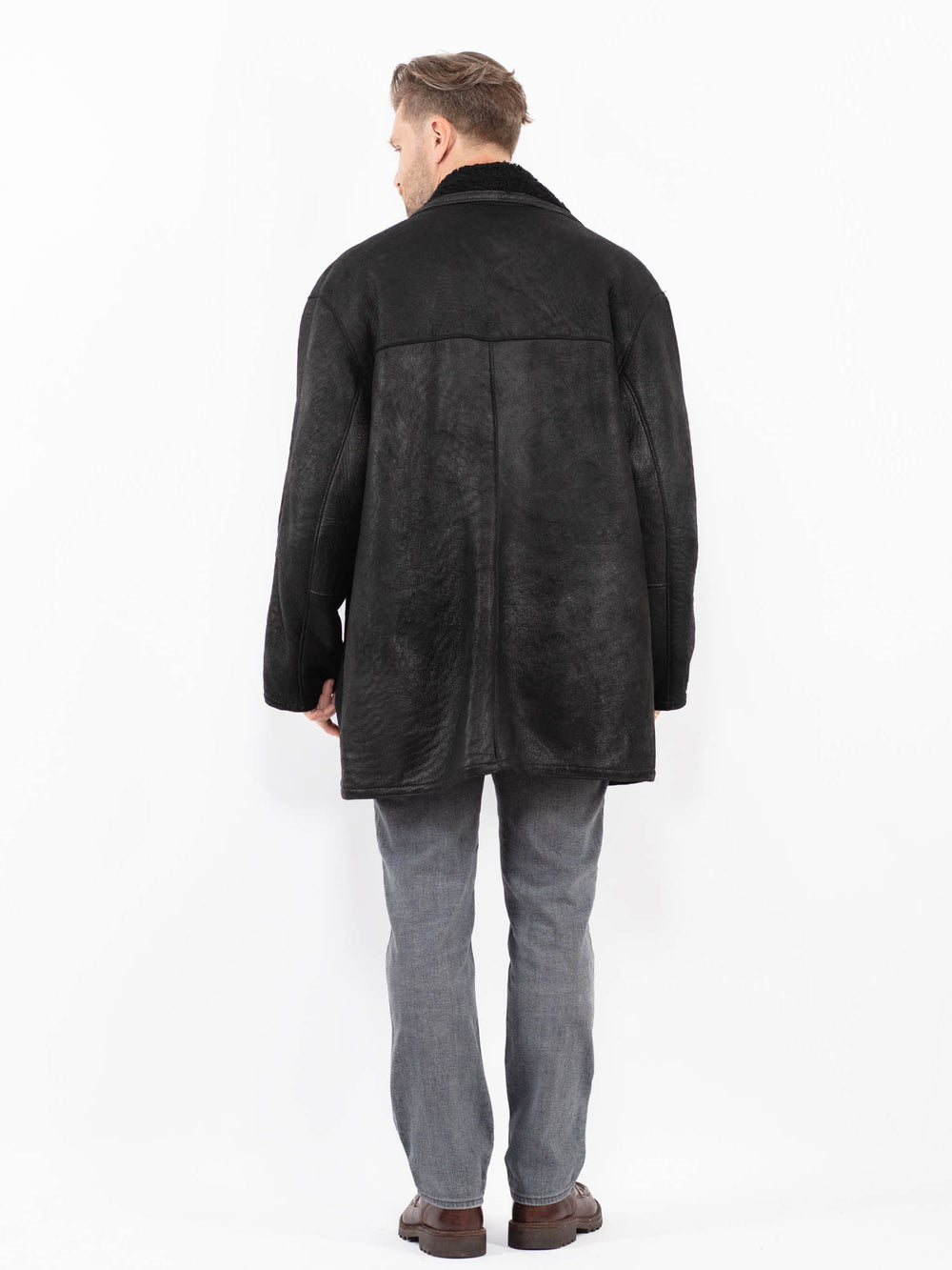 Vintage 90's Men Sheepskin Coat in BlackZ2072