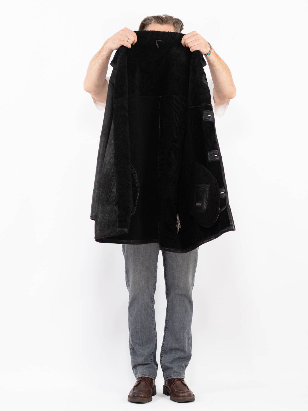 Vintage 90's Men Sheepskin Coat in BlackZ2072