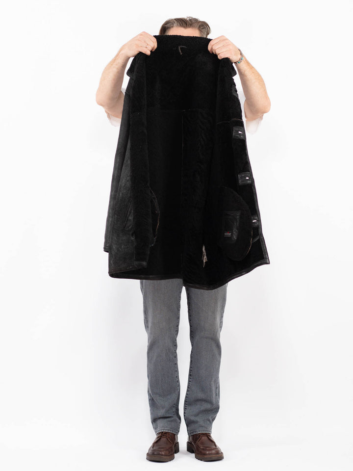Vintage 90's Men Sheepskin Coat in BlackZ2072