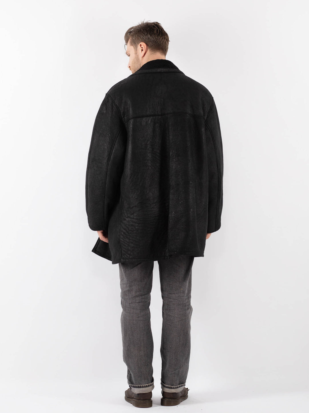 Vintage 90's Men Sheepskin Coat in BlackZ1132