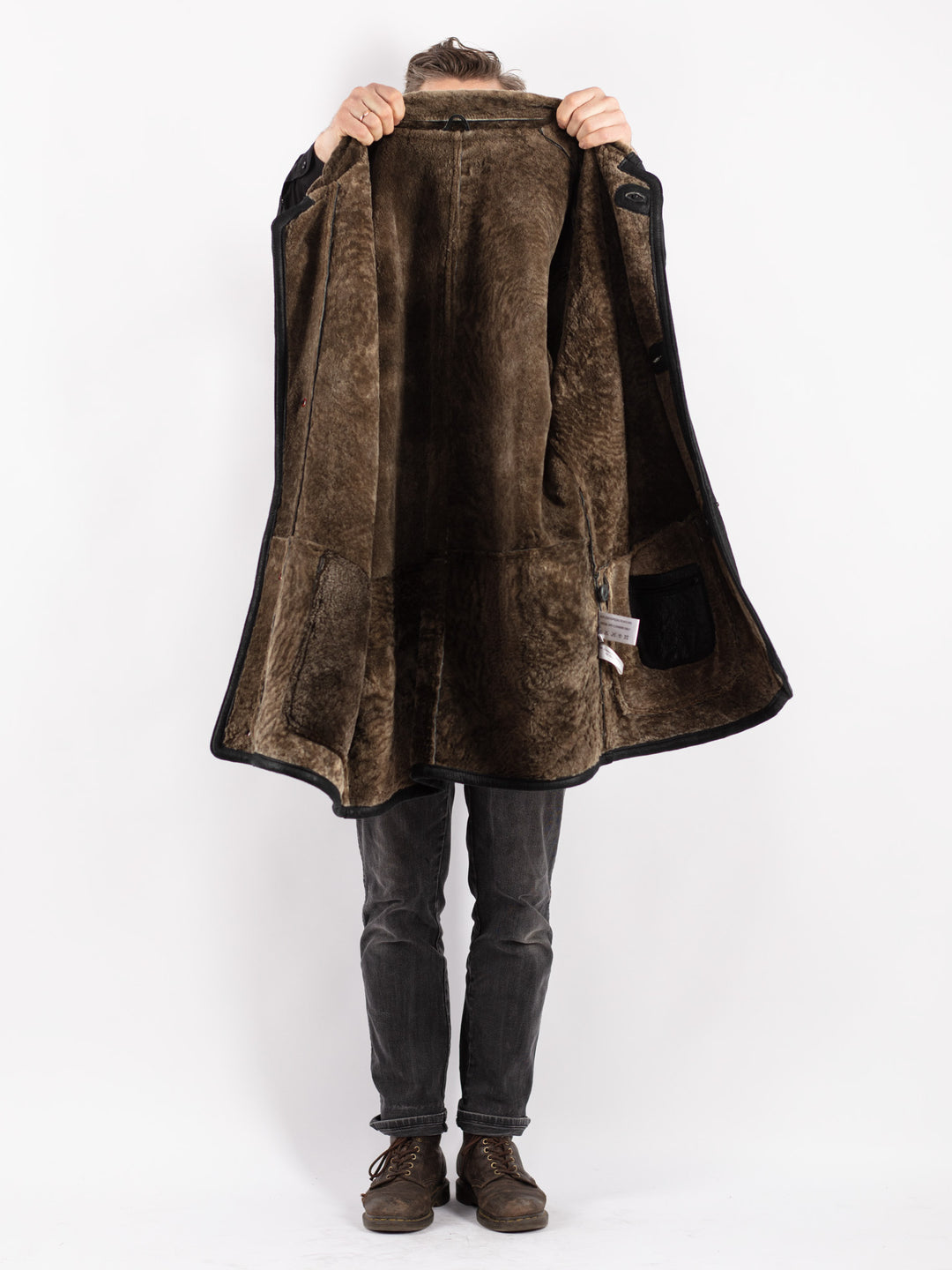 Vintage 90's Men Sheepskin Coat in Black