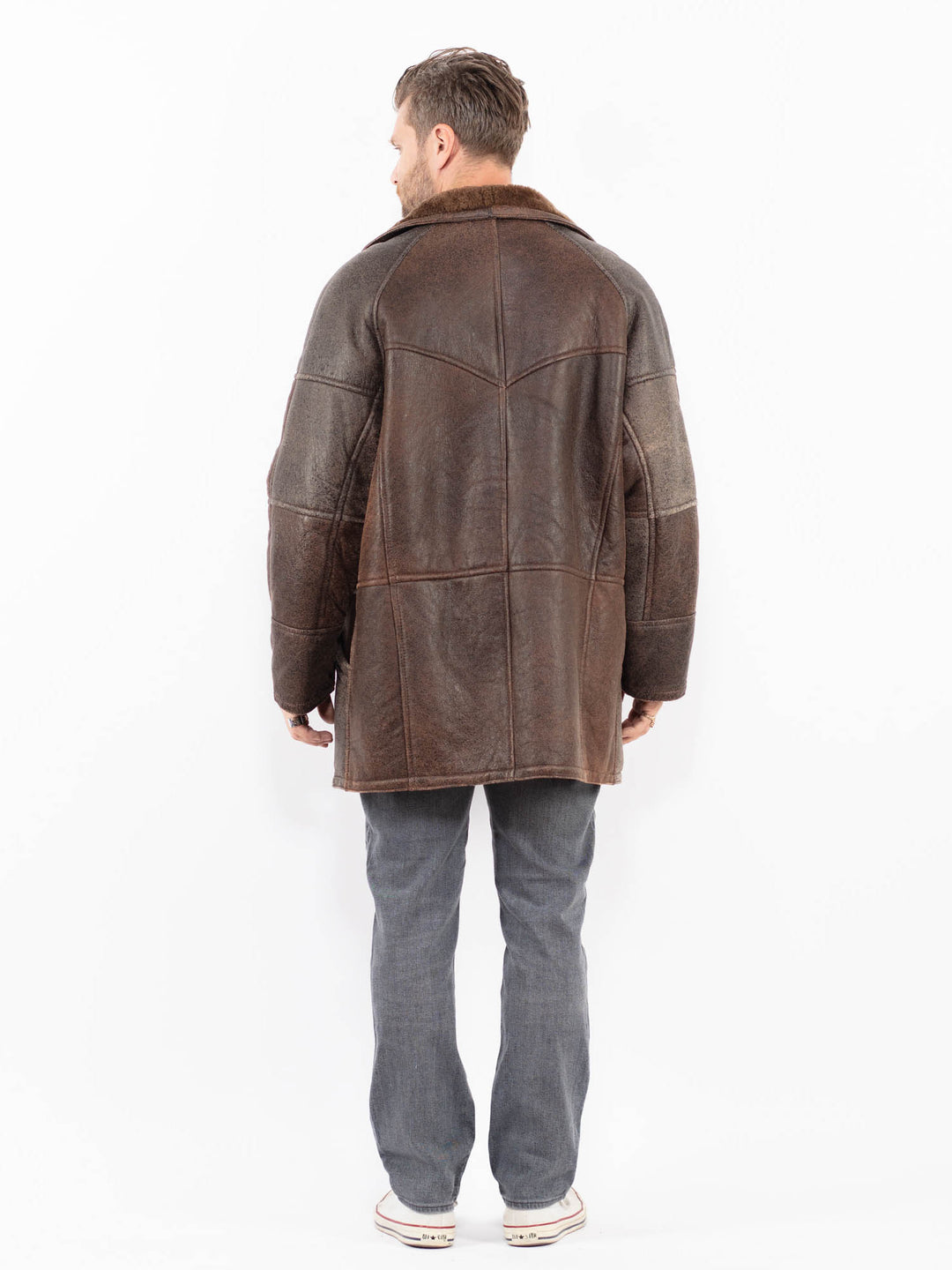 Vintage 90's Men Sheepskin Coat in BrownZ1951