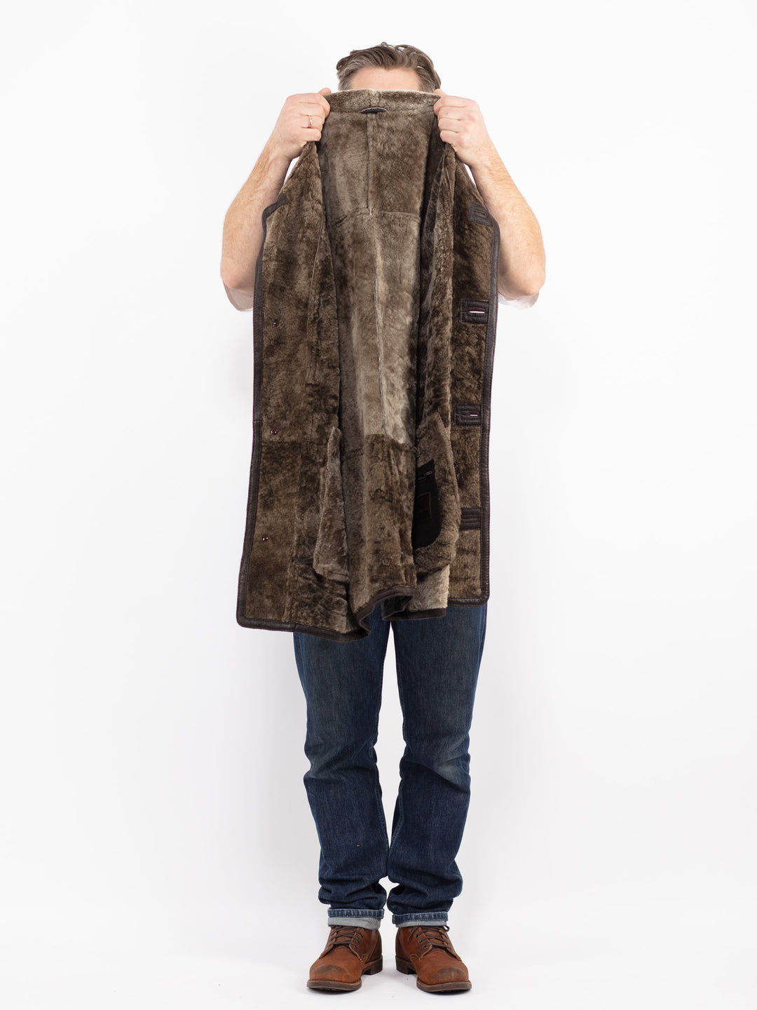 Vintage 90's Men Sheepskin Coat in BrownZ2682