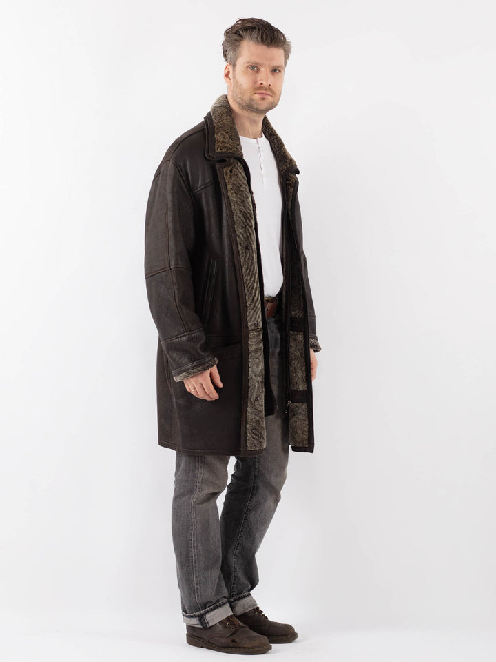 Vintage 90's Men Sheepskin Coat in BrownZ1135