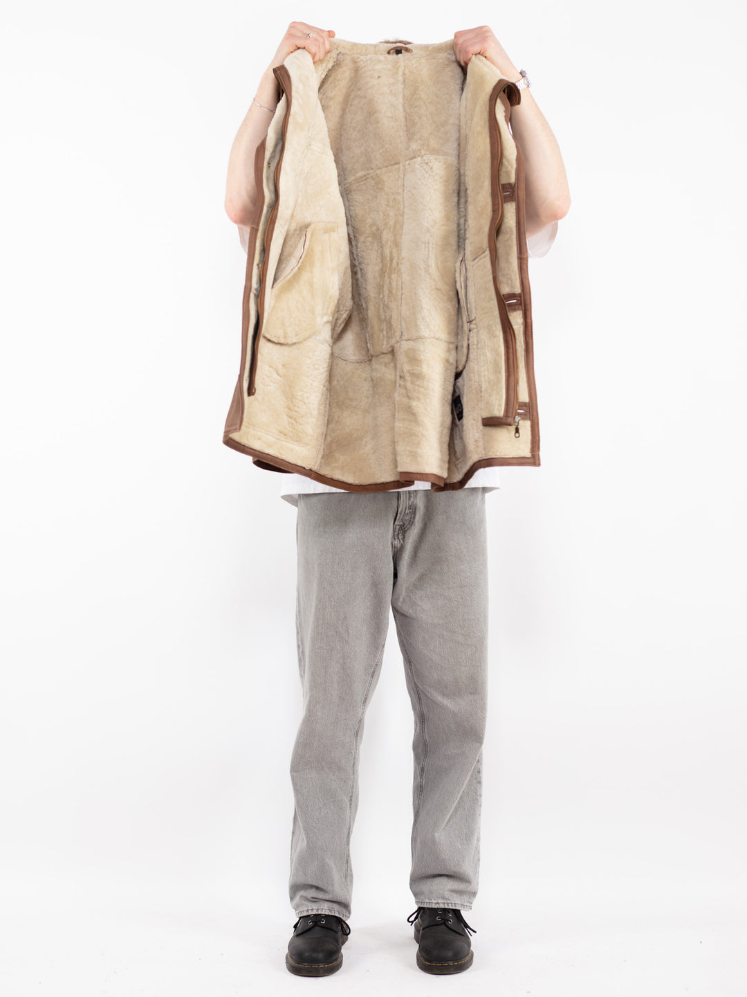 Vintage 90's Men Sheepskin Coat in Brown