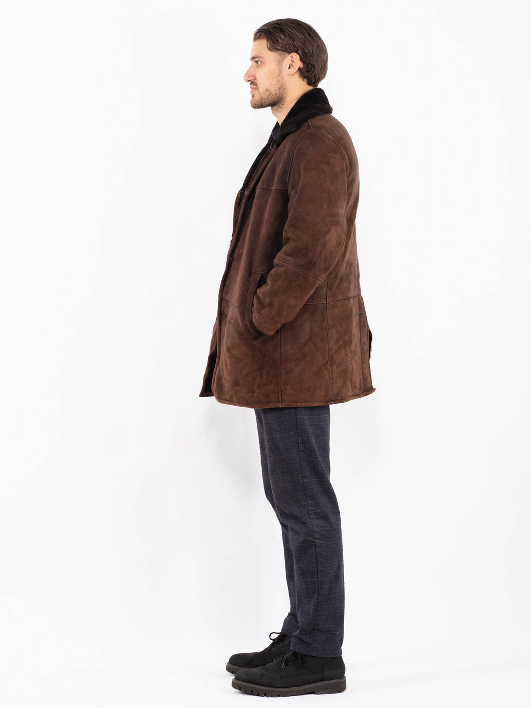 Vintage 90's Men Sheepskin Coat in BrownZ2394