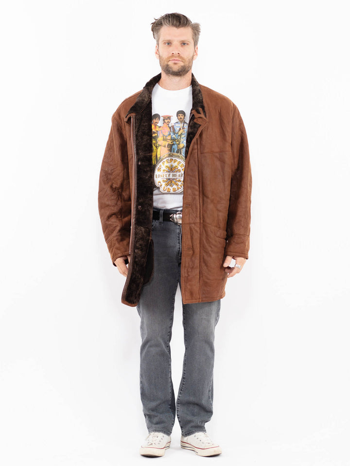 Vintage 90's Men Sheepskin Coat in BrownZ1954