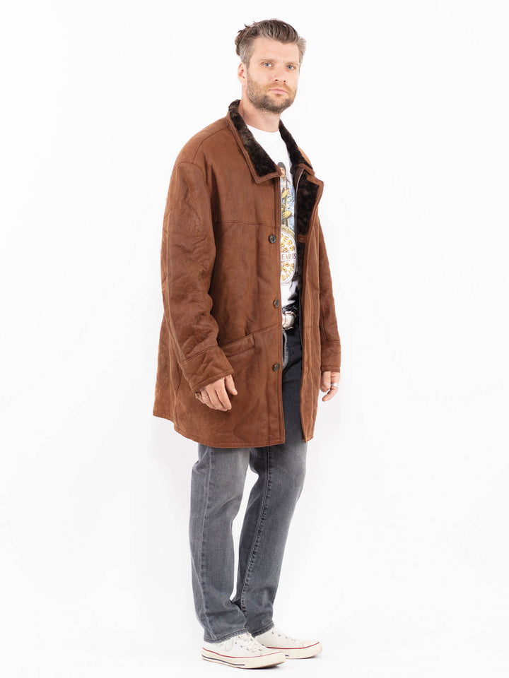 Vintage 90's Men Sheepskin Coat in BrownZ1954