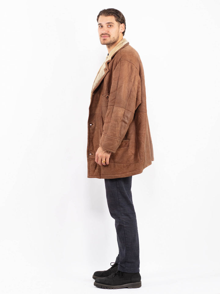 Vintage 90's Men Sheepskin Coat in BrownZ2395